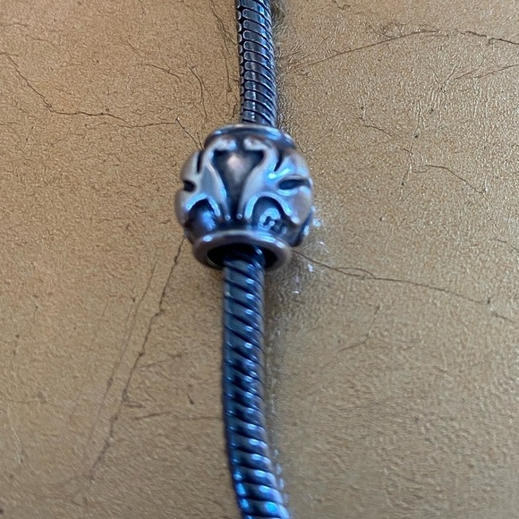 Pandora Retired Friendly Florets Swan Sterling Silver Charm - Picture 1 of 5